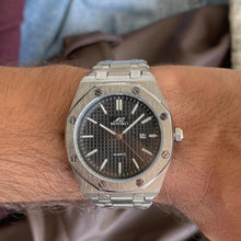 Load image into Gallery viewer, Silver Black COMMANDER Men Watch