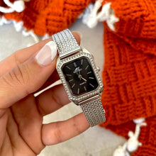 Load image into Gallery viewer, Silver Black Marquise Metal Watch