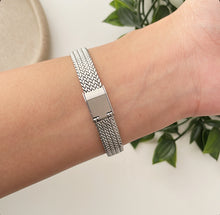 Load image into Gallery viewer, Silver x Blue Gleam Metal Watch