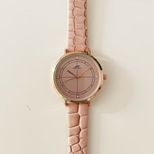 Load image into Gallery viewer, Semon Target Leather Watch