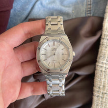 Load image into Gallery viewer, Silver White COMMANDER Men Watch