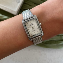 Load image into Gallery viewer, Silver X White Elowen Metal Watch
