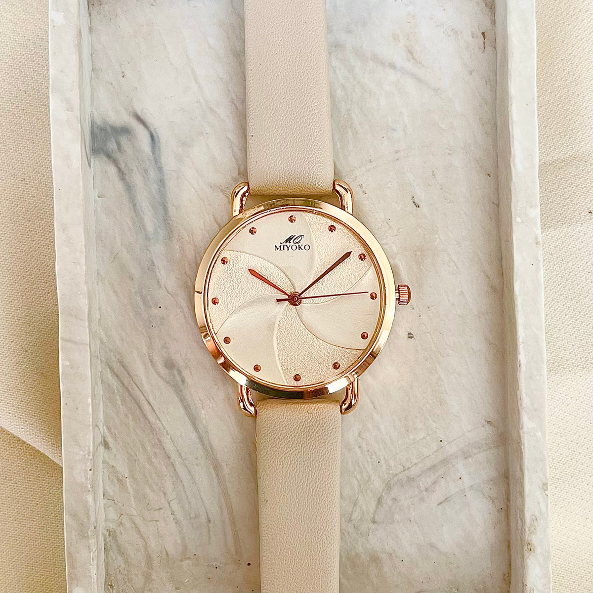 Beige Floréa Leather Watch