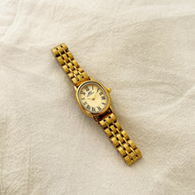 Load image into Gallery viewer, Gold Reina Metal Watch
