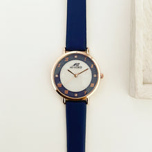 Load image into Gallery viewer, Blue Stunning Leather Watch
