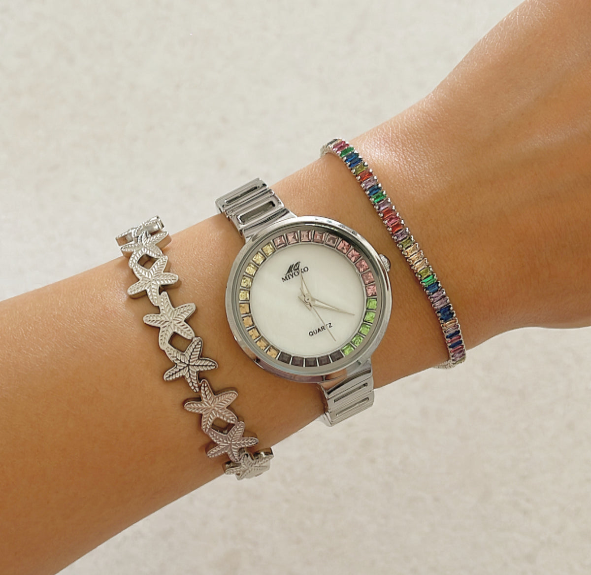 Cheers To Time Silver Set