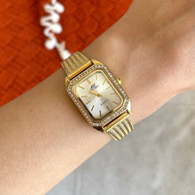 Load image into Gallery viewer, Gold White Marquise Metal Watch
