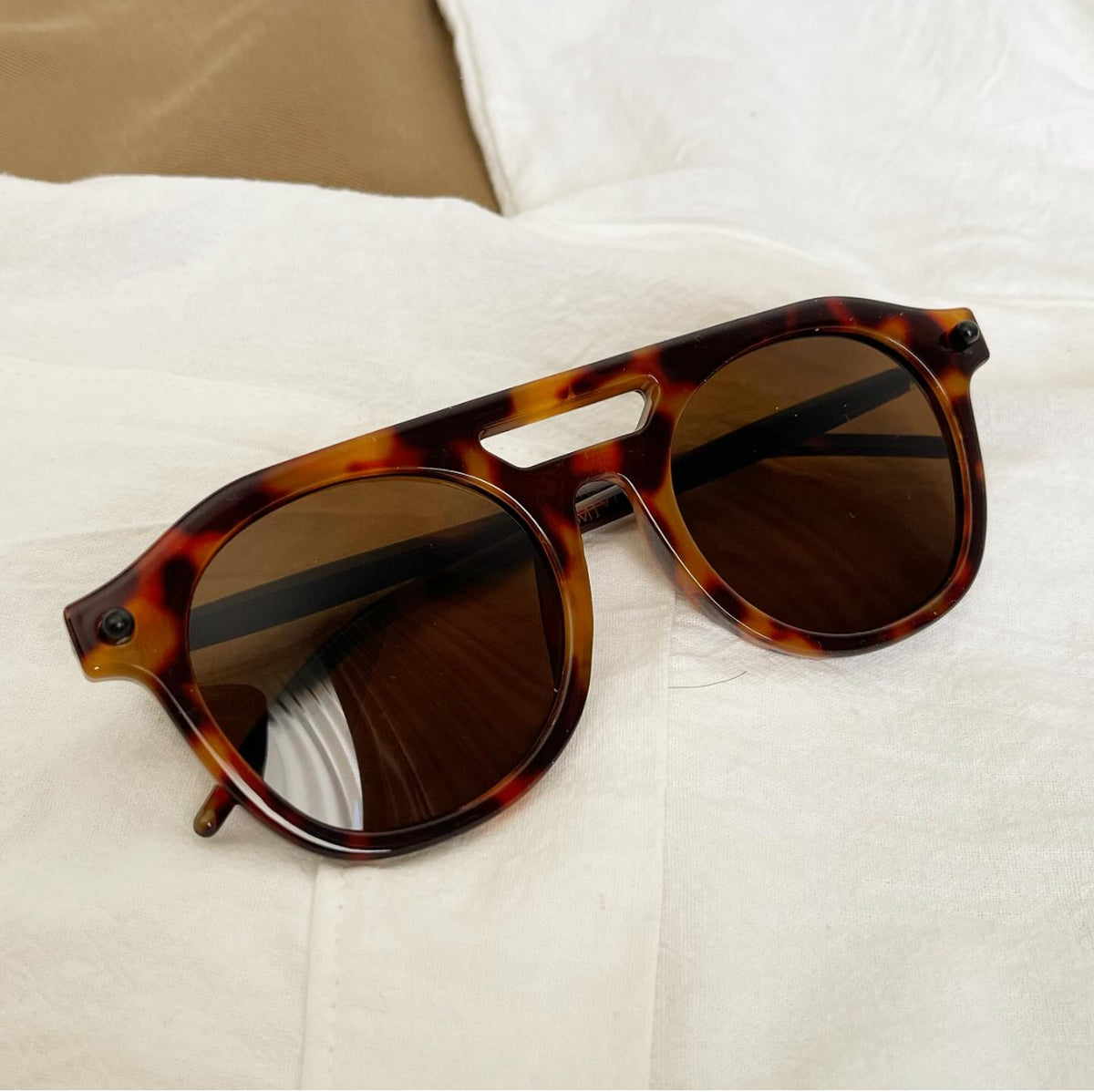 Leopard La Casa Sunglasses