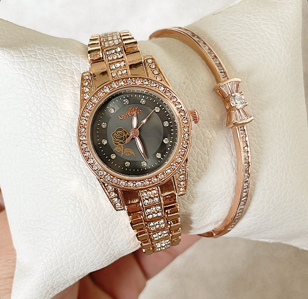 Rose gold The Bow Set