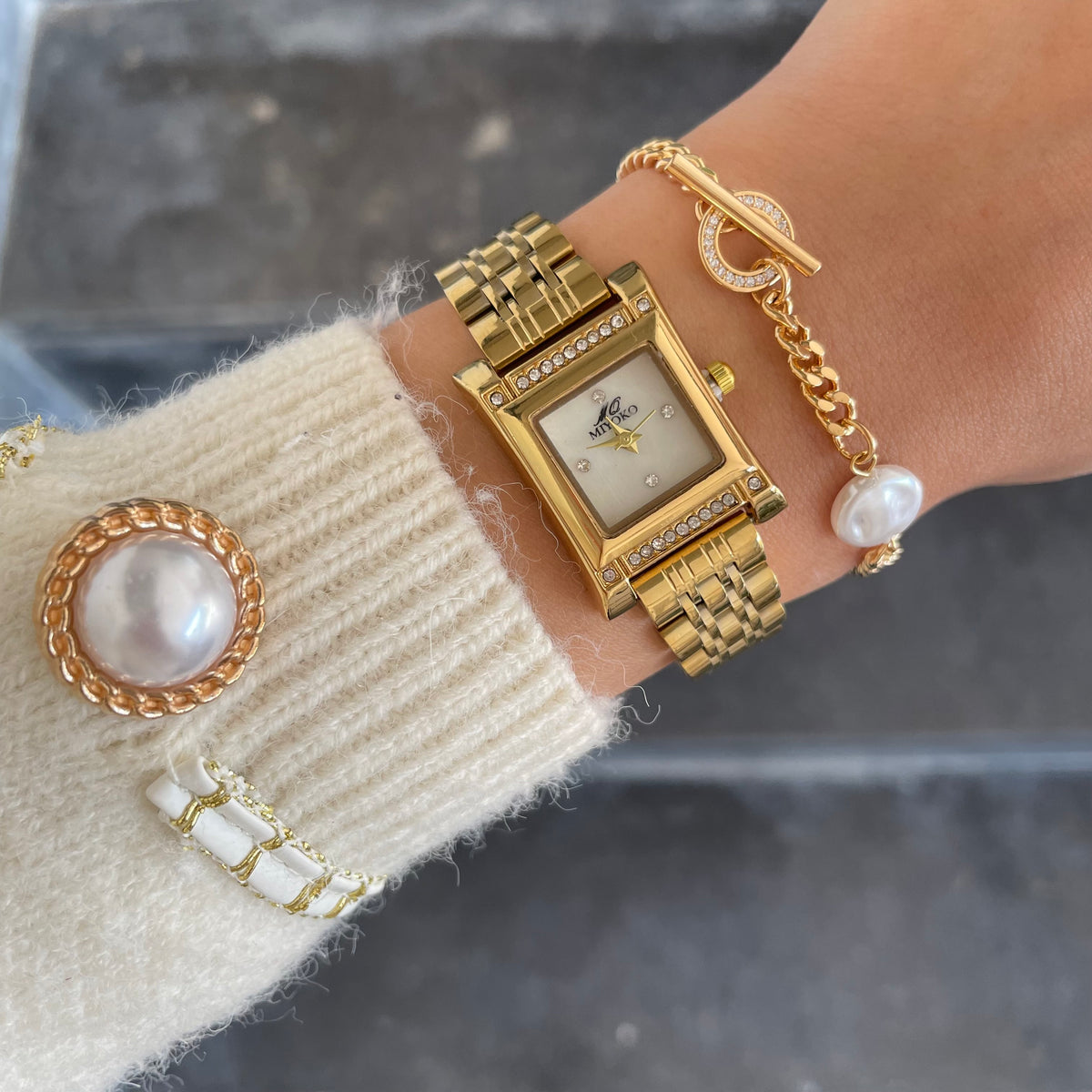 Gold X white set