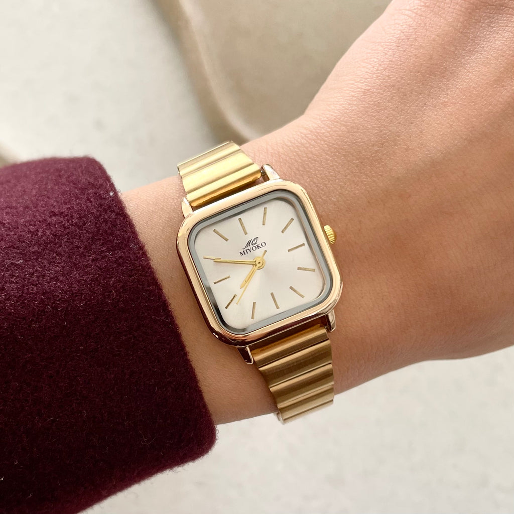 Gold X White Elara Metal Watch