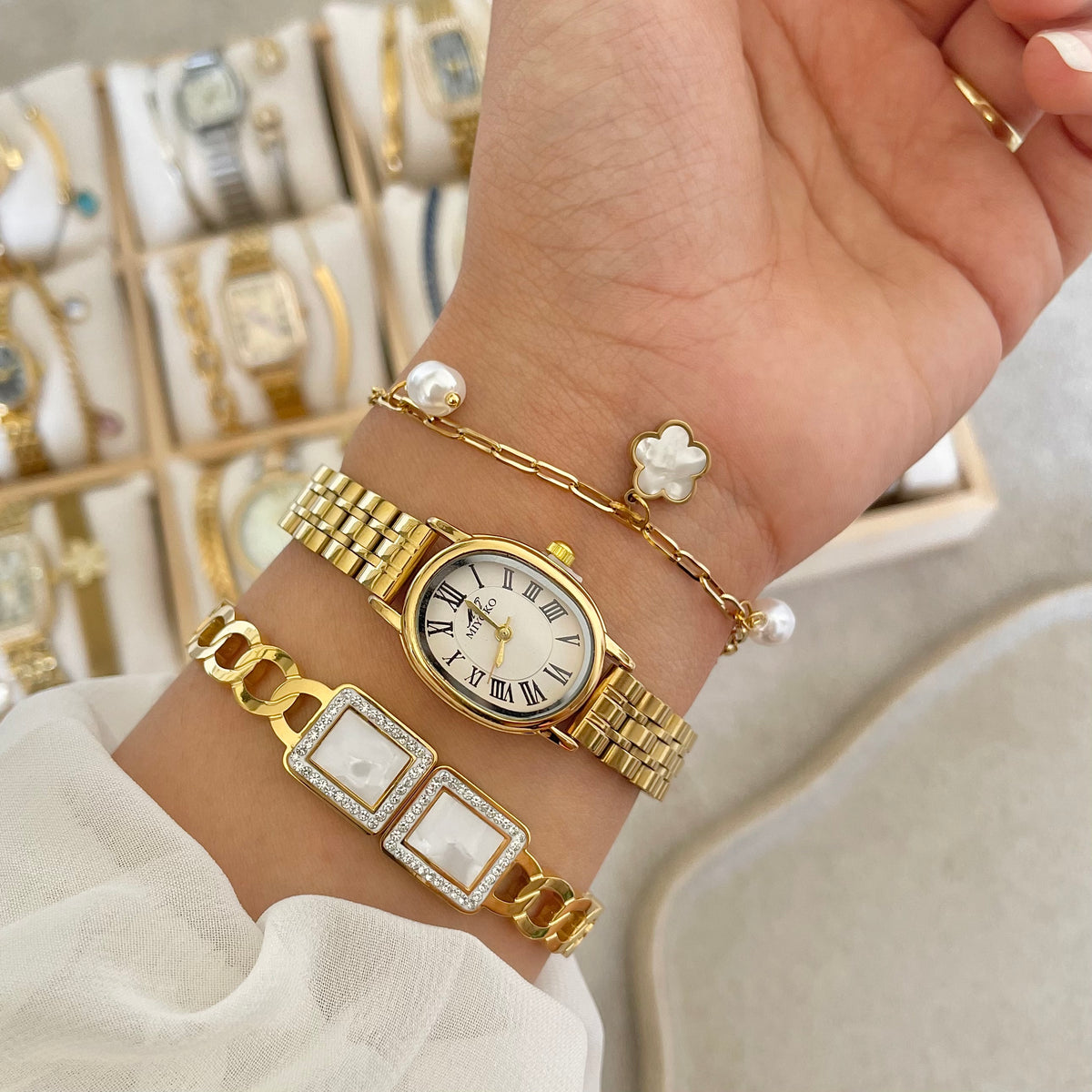 Gold Luxuries Set