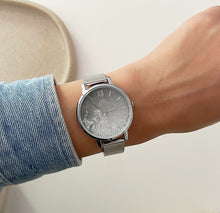 Load image into Gallery viewer, Silver Sparkles Metal Watch
