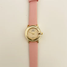 Load image into Gallery viewer, Pink Antiqua Leather Watch
