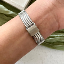 Load image into Gallery viewer, Silver X Black Elowen Metal Watch

