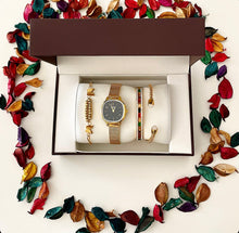 Load image into Gallery viewer, Gold The Love Companion Set
