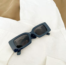 Load image into Gallery viewer, Petroleum Blue Greece Sunglasses
