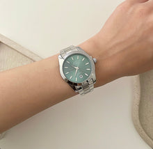 Load image into Gallery viewer, Silver Green Harmony Unisex Metal Watch
