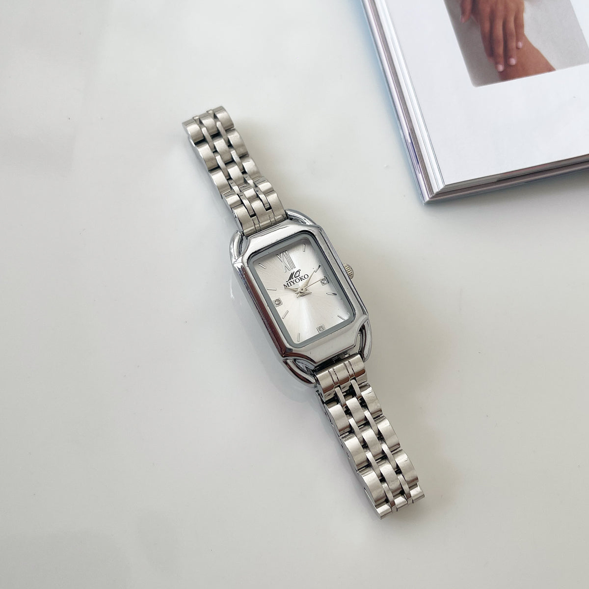Silver White The Eleanor Metal Watch