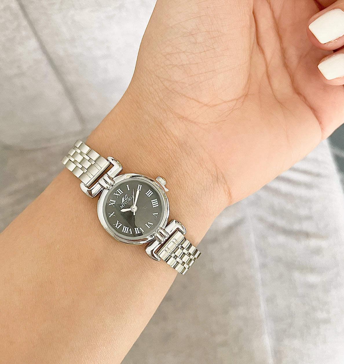 Silver Black Onyxa Metal Watch