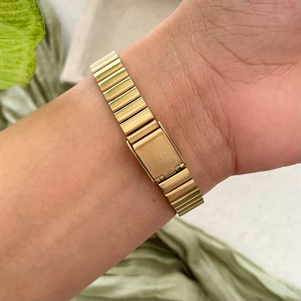 Gold X White Èpoque Metal Watch