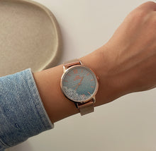 Load image into Gallery viewer, Rosegold Blue Sparkles Metal Watch
