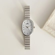 Load image into Gallery viewer, Silver White Girlfriend Metal Watch
