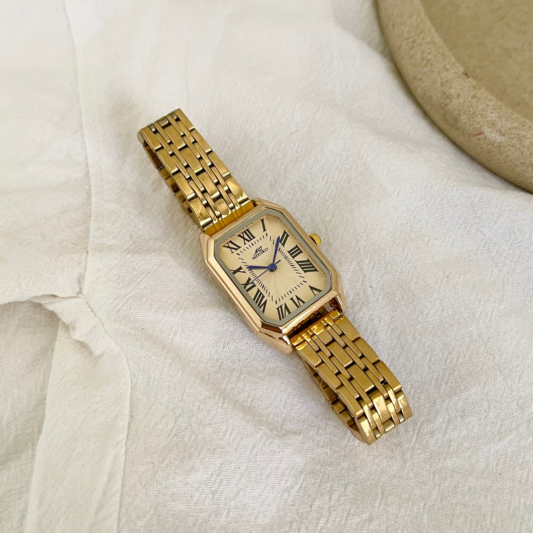 Gold Retro Metal Watch