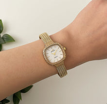 Load image into Gallery viewer, Gold White Edged Metal Watch
