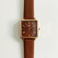 Load image into Gallery viewer, Brown Square Leather Watch

