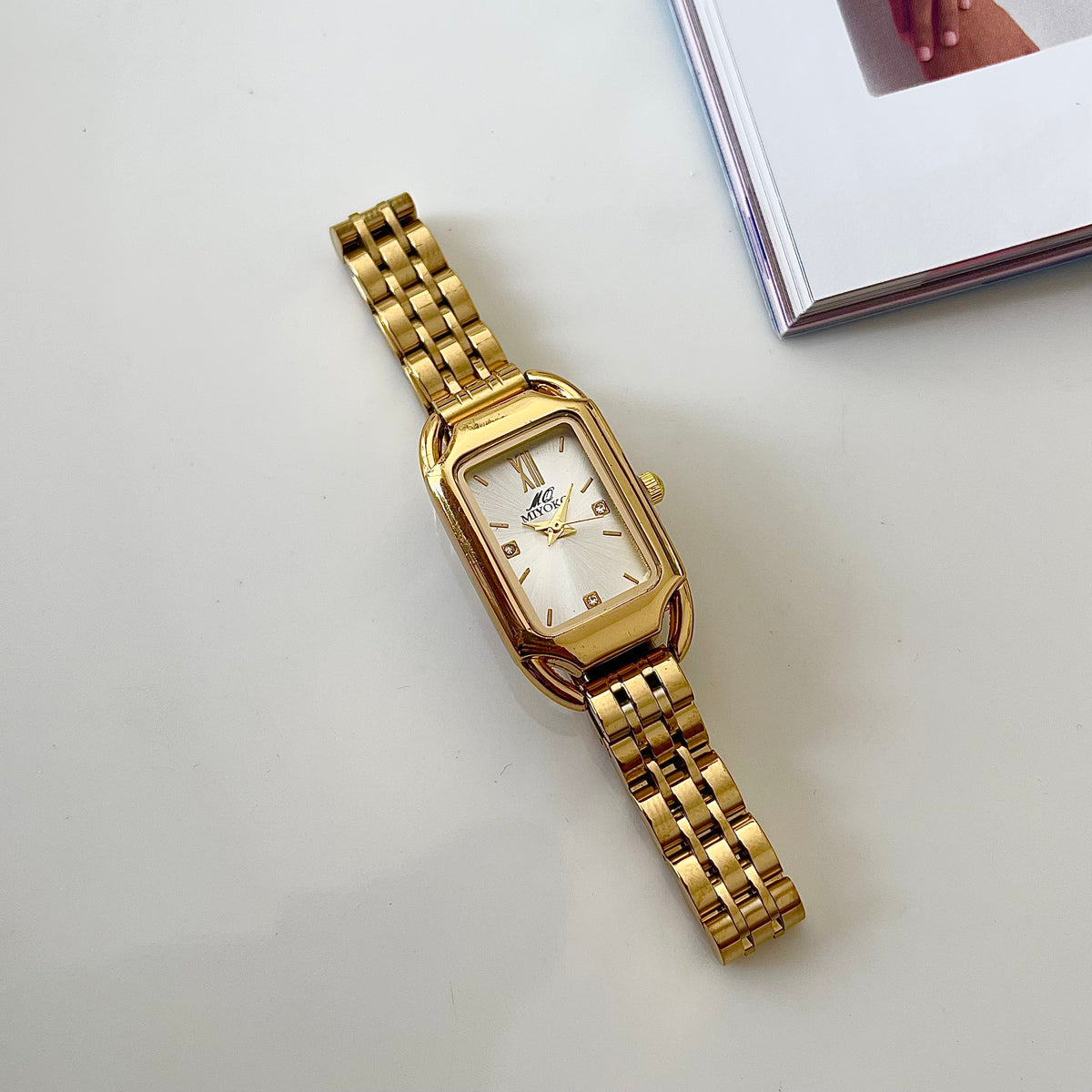 Gold White The Eleanor Metal Watch