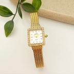 Gold White Nostalgia Metal Watch
