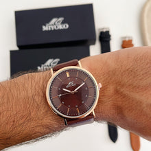 Load image into Gallery viewer, Brown Navigator Leather Men Watch
