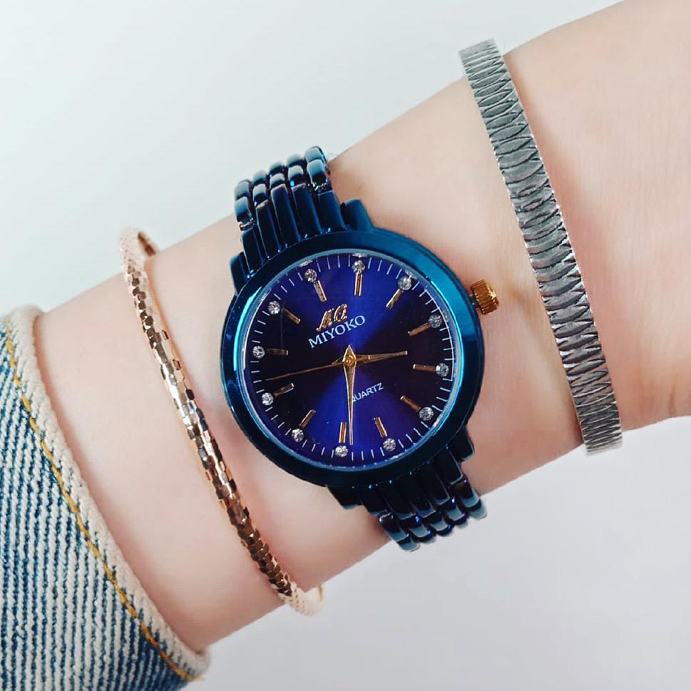 Midnight Blue Quartz Watch Set With The Perfect Accessory Taste