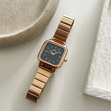 Load image into Gallery viewer, Rose Gold Black Dial Feminine Metal Watch
