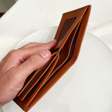 Load image into Gallery viewer, Miyoko wallet
