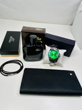 Load image into Gallery viewer, Silver in Green Men Metal Watch Added With Perfume And Wallet With Bracelet
