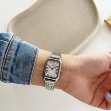 Load image into Gallery viewer, Silver White Retro Metal Watch
